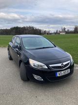 Opel Astra 1.3 CDTI ecoFLEX 150 Jahre Opel 150 Ja... - Opel Astra Ecoflex mit Diesel-Antrieb