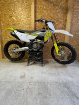 Husqvarna FC 250 Mj. 2023 Öhlins Fahrwerk 21 Bh. - Offers matching your search criteria