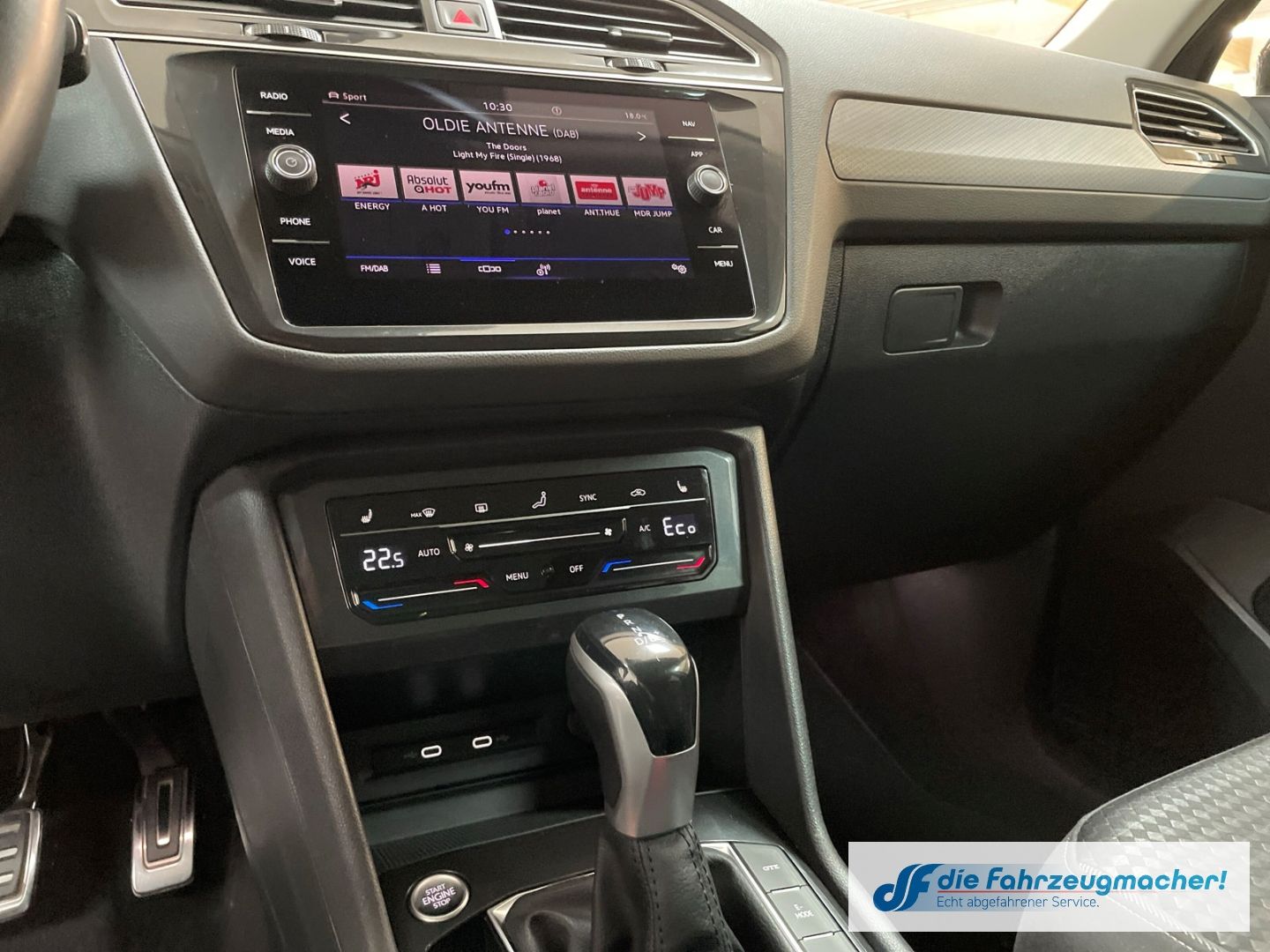 Fahrzeugabbildung Volkswagen Tiguan Active eHybrid Digitales Cockpit LED ACC