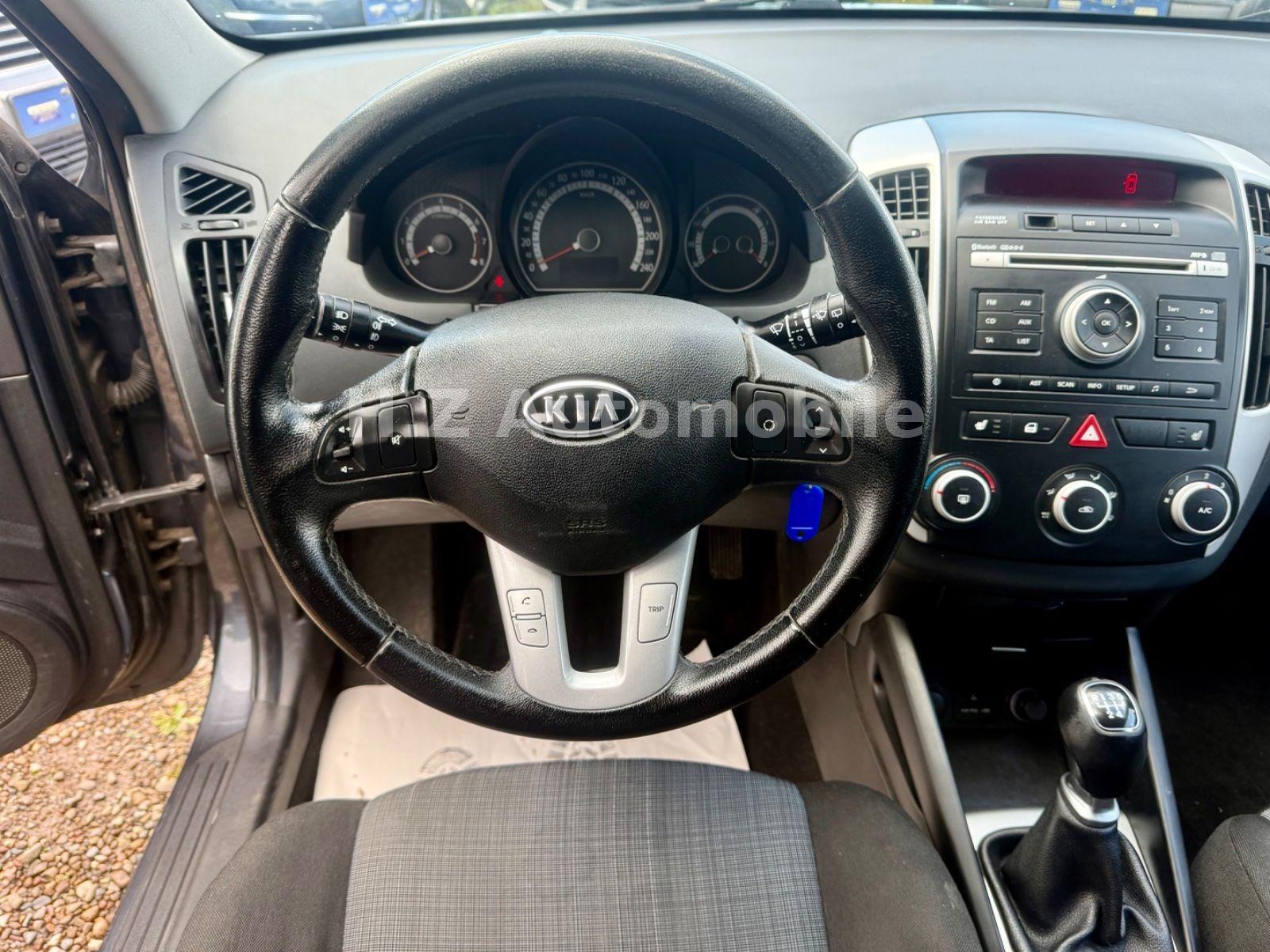 Kia Cee'd Sportswagon 1.6L Benzin / TÜV 01.2027 / ZV