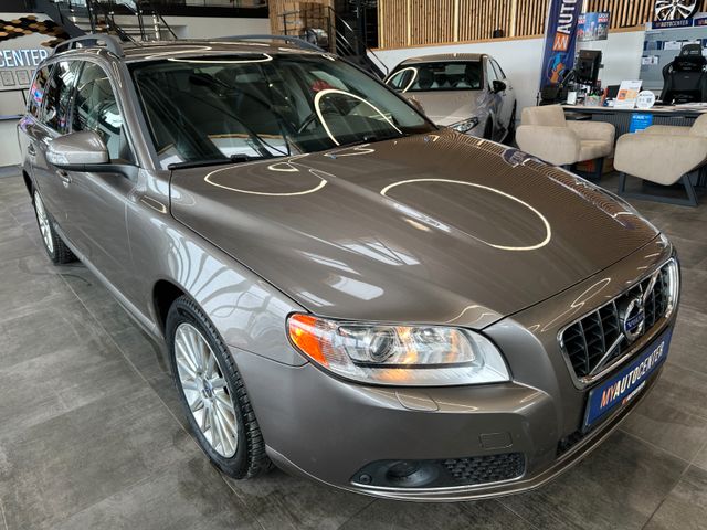 Volvo V70 Kombi Momentum *Leder*