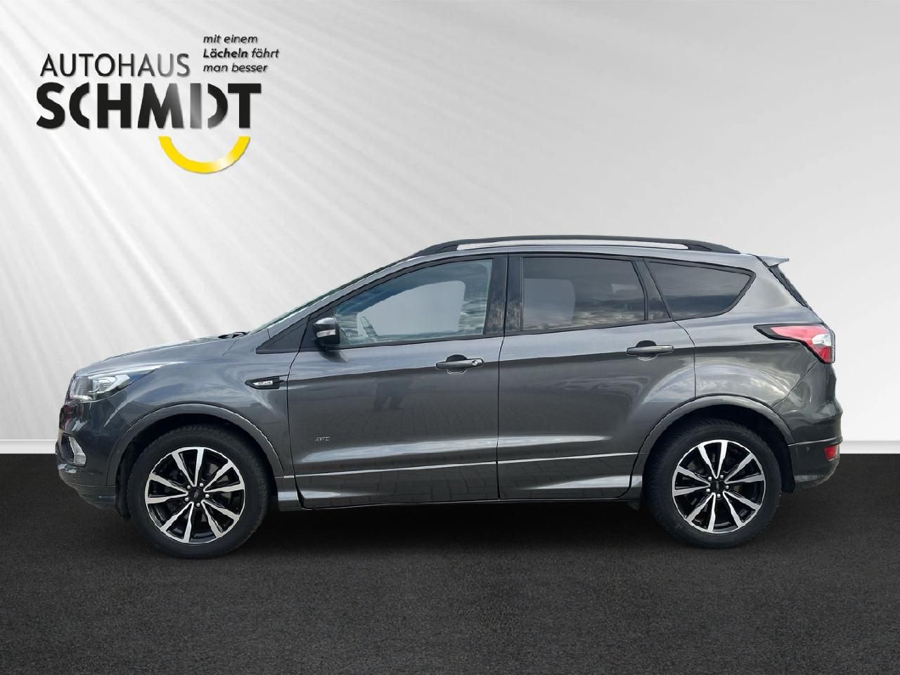 Fahrzeugabbildung Ford Kuga ST-Line, AHK