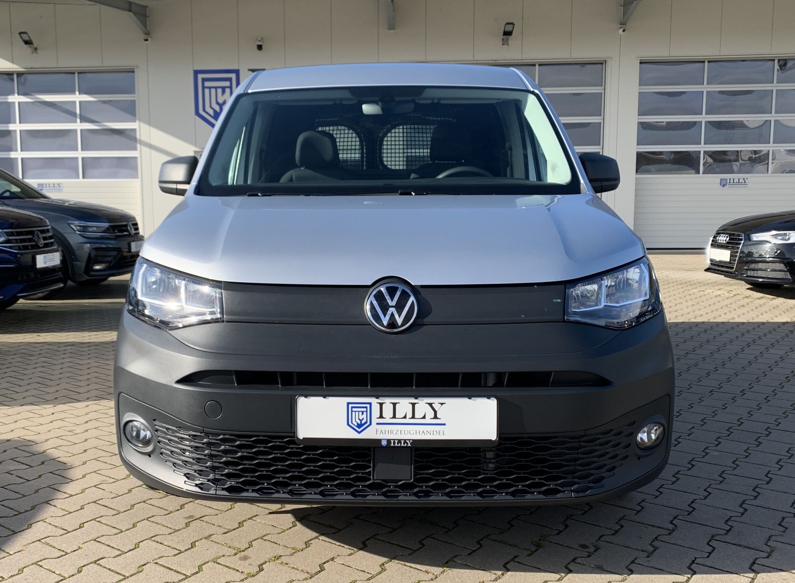 Fahrzeugabbildung Volkswagen Caddy 2.0*Cargo*Klimaautomatik*PDC*DAB+*SHZ*