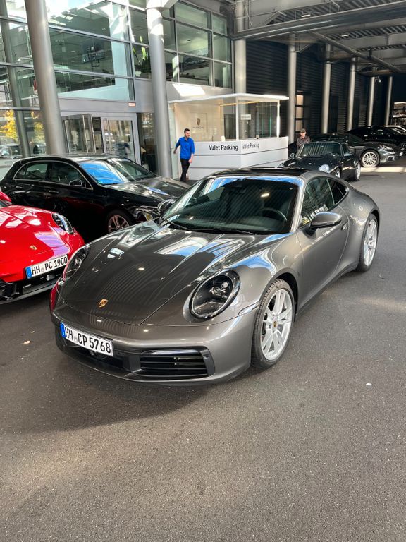 Porsche 992
