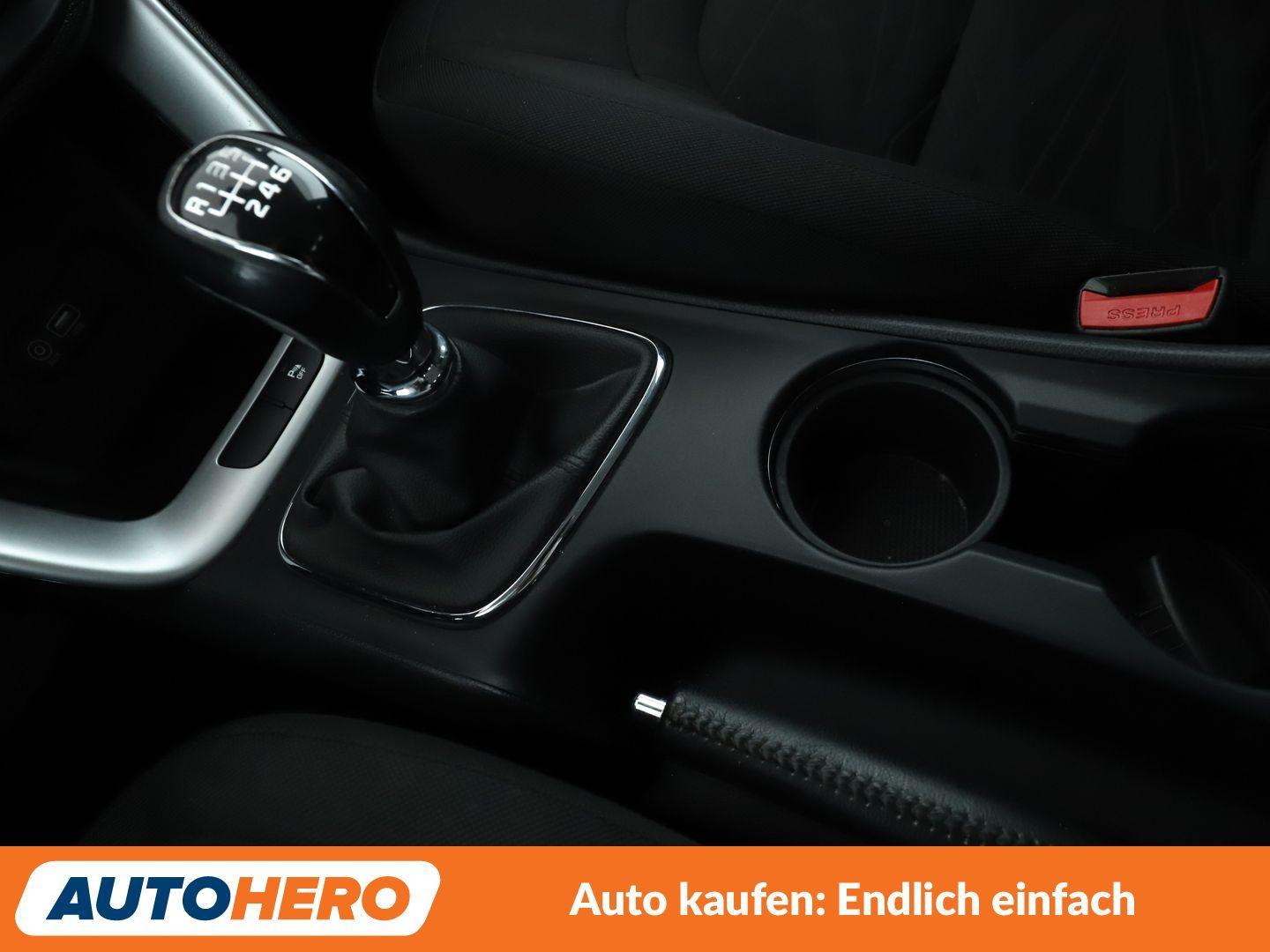 Kia cee'd 1.4 Attract *NAVI*CAM*PDC*SHZ*