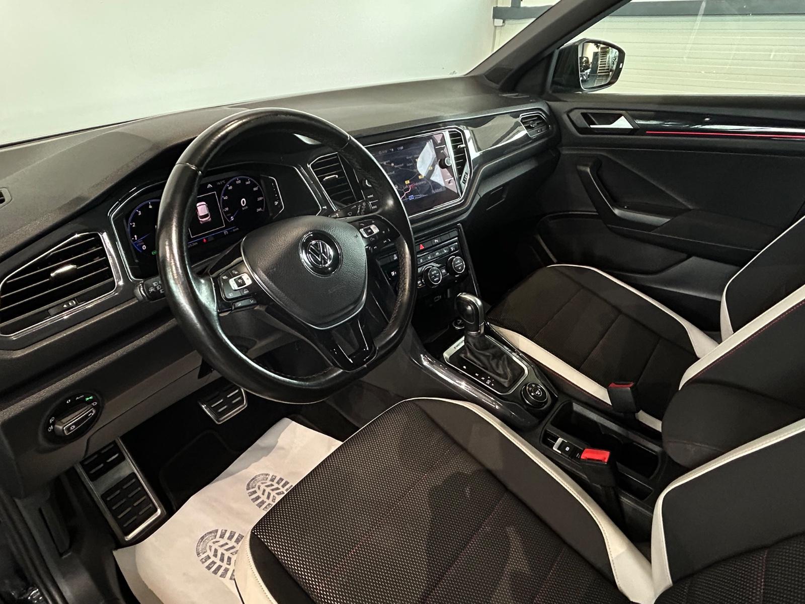 Volkswagen T-Roc Sport 4Motion*LED*VIRTUAL*ASSIST*NAVI*AMBI