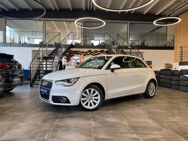 Audi A1 ambition *S-LINE*BI-XENON*APS*NAVI*