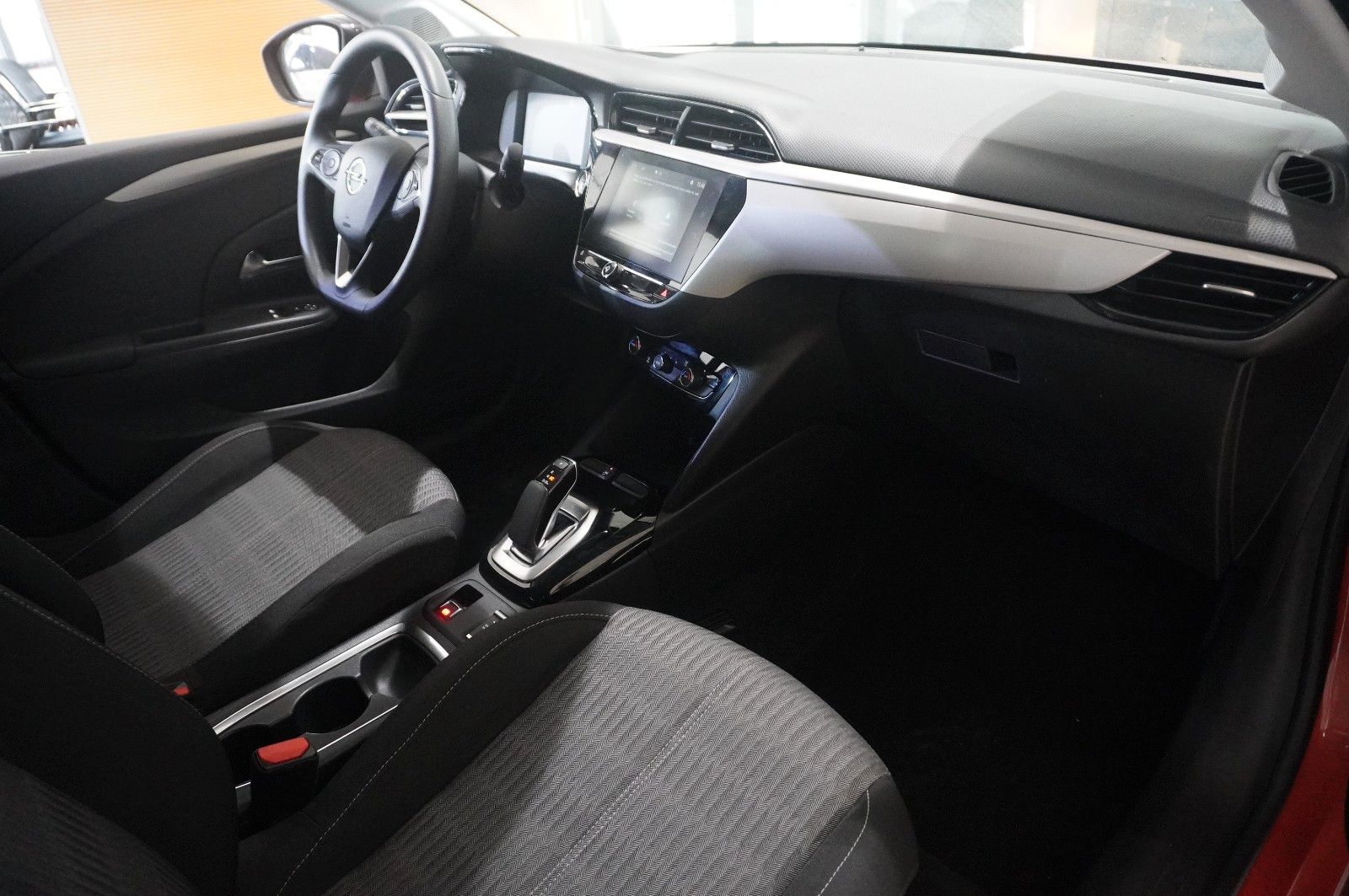 Fahrzeugabbildung Opel Corsa-e  EDITION 7,4kw/50kwh/Allwetter/