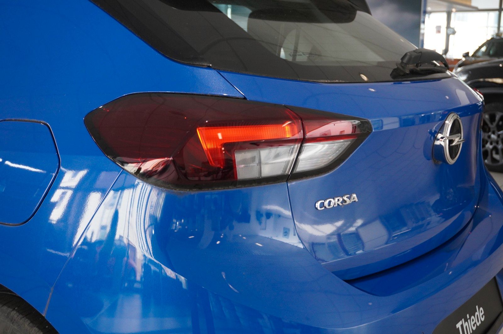 Fahrzeugabbildung Opel Corsa F 1.2 EDITION NAVI/LED/TEMP/PDC/SPORT/DAB+