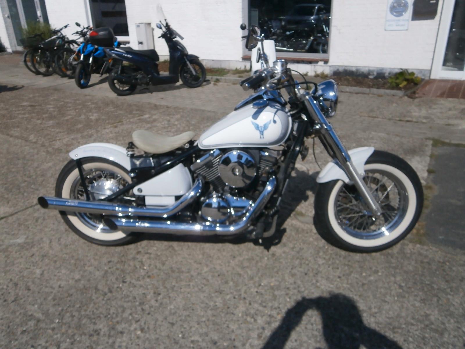 Kawasaki VN 800 schöner Umbau ,1-sitzer