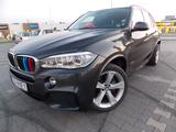 BMW X5 xDrive50i - M HUD Keyless Komfort sitze Voll - BMW X5: Xdrive50i