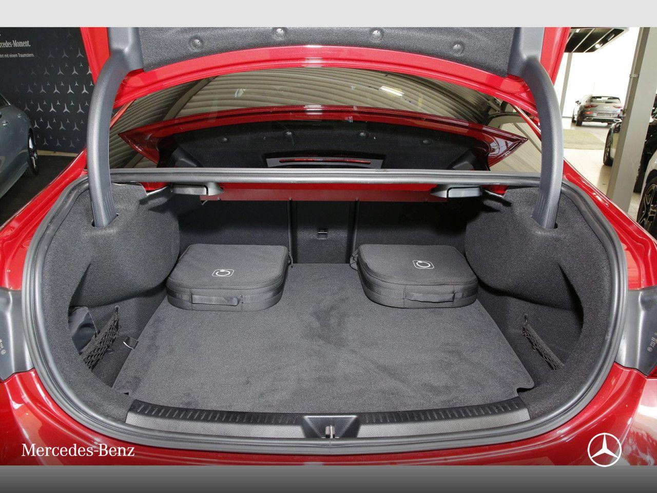 Mercedes-Benz A 250 e Limo AMG Prem+/NIGHT/PANO/ADVSOUN/AC11kW
