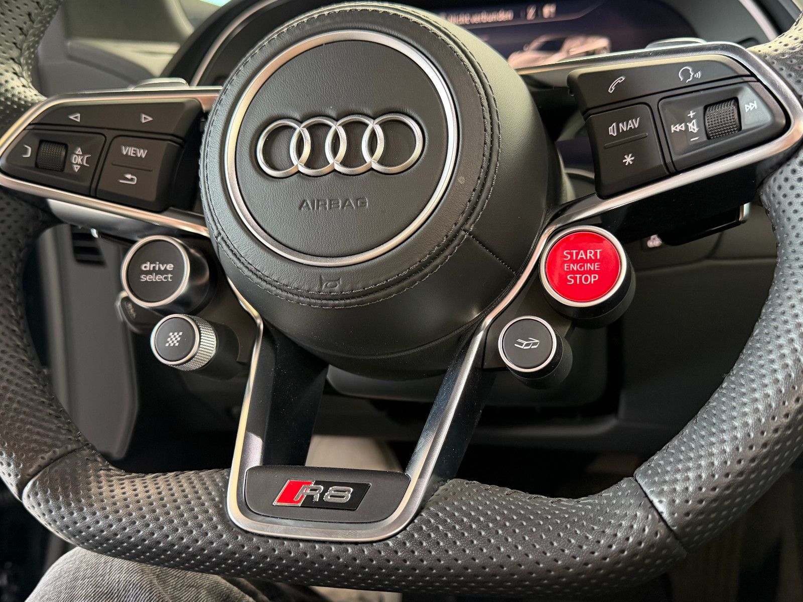 Fahrzeugabbildung Audi R8 Spyder 5.2 FSI RWD performance/BANG&OLUFSEN/
