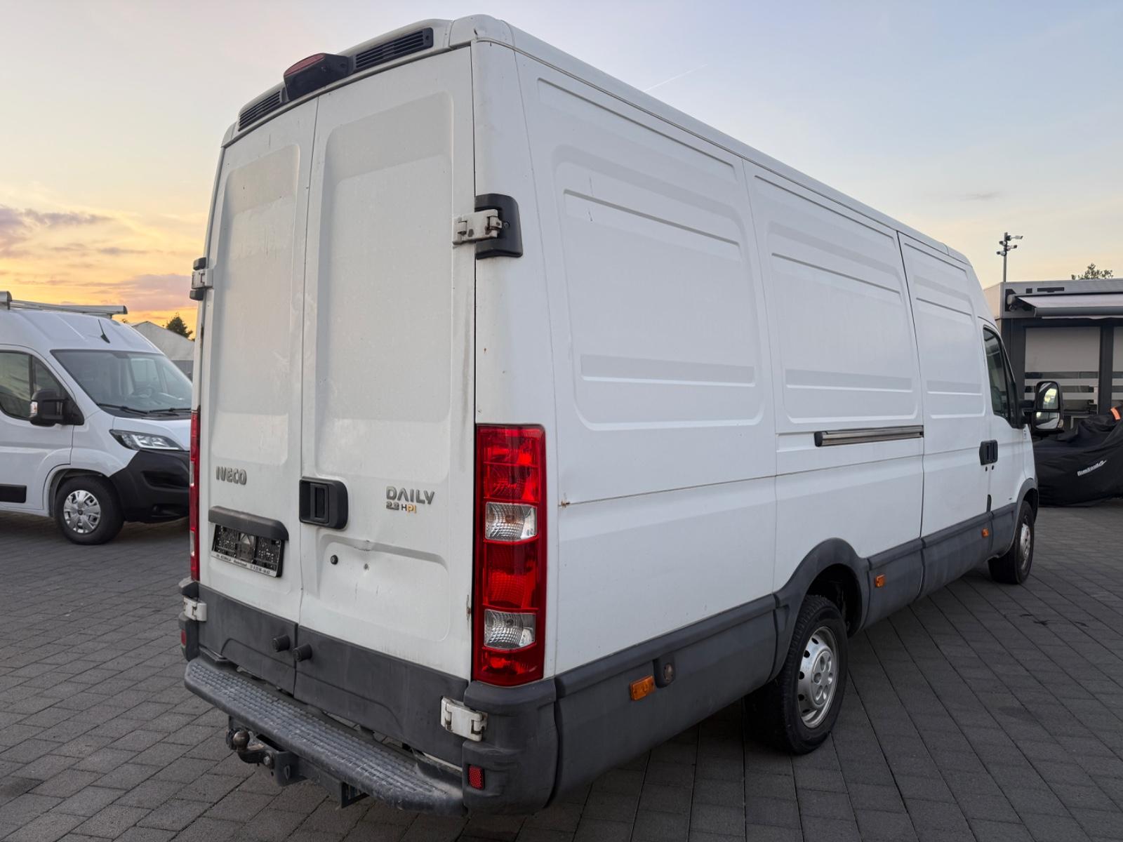 Iveco Daily 2.3 Liter 35S12 L4H2