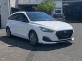 Hyundai i30 cw 1,4 TGDI DCT  Passion + KAMERA PANO SPURH - Hyundai i30: Cw