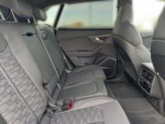 AUDI RSQ8 Performance /Pano/V-Max/25 % %%% AUDI RSQ8 Performance /Pano/V-Max/25 % %%%