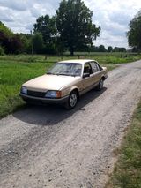 Opel Rekord E2 Berlina - Opel: Berlina