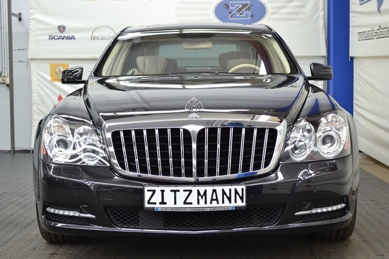 Fahrzeugabbildung Maybach Maybach 57s /18 500 KM/SONDERLACK/MODEL 2011