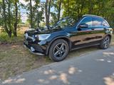 Mercedes-Benz Mercedes Glc 200 Amg Line schwenkbare Anhä... - Mercedes-Benz GLC 200 von privat