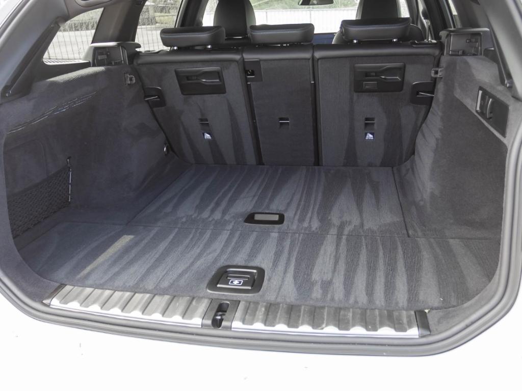 BMW 320 dMSportTour.+Navi+DAB+LED+Temp+SHZ+USB+PDCv+, миниатюра 16