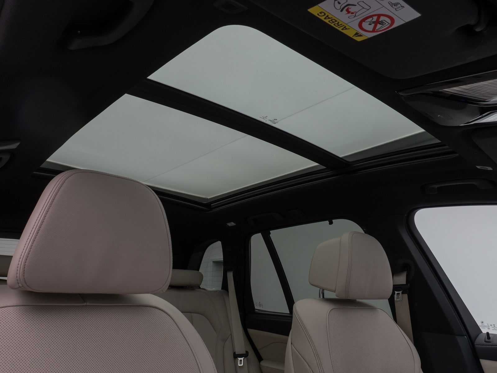 Fahrzeugabbildung BMW X5 xD45e M Sport 360°Panorama Laser HUD DAB H/K