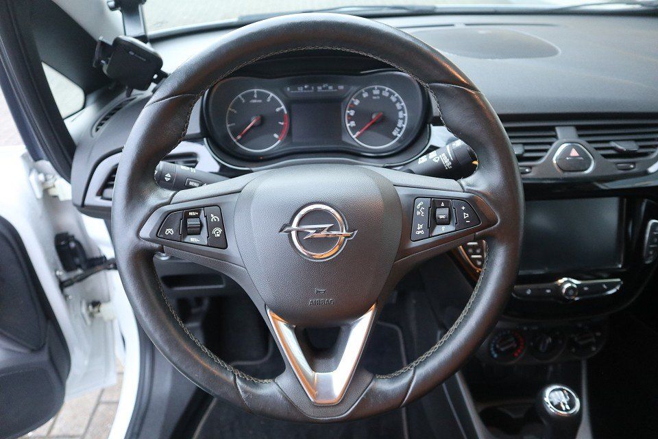 Fahrzeugabbildung Opel Corsa E 1.4 Active ACAA KLIMA EPH SHZ LHZ ALU TE