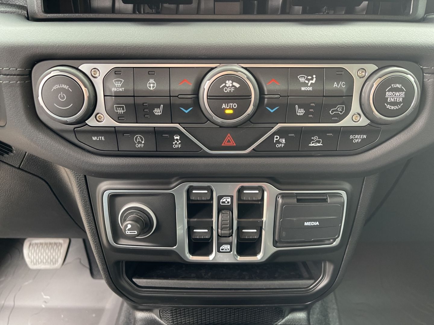 Jeep Wrangler - Bild 13