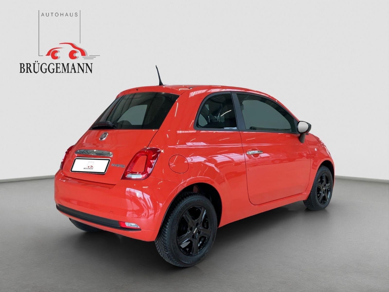 Fahrzeugabbildung Fiat 500 1.0 GSE Hybrid + Ganzjahresreifen