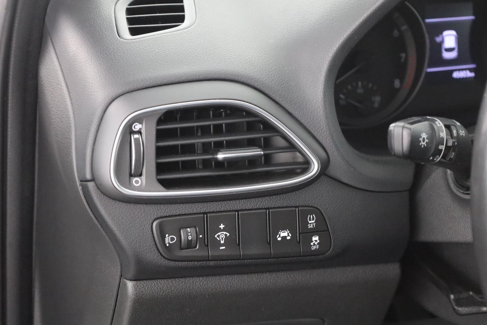 Hyundai i30 1.0 T-GDI Select Navi Android Apple Tempomat