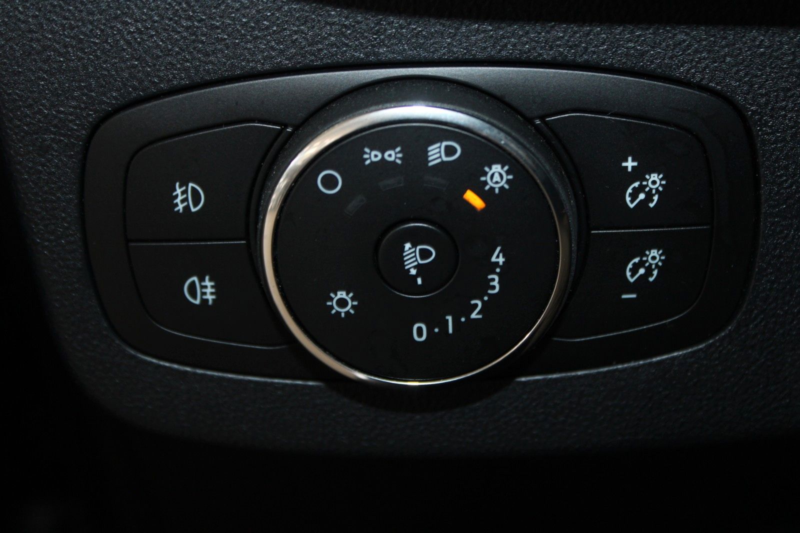 Fahrzeugabbildung Ford Puma Titanium LED NAVI Winter + Park Paket 1.Hd