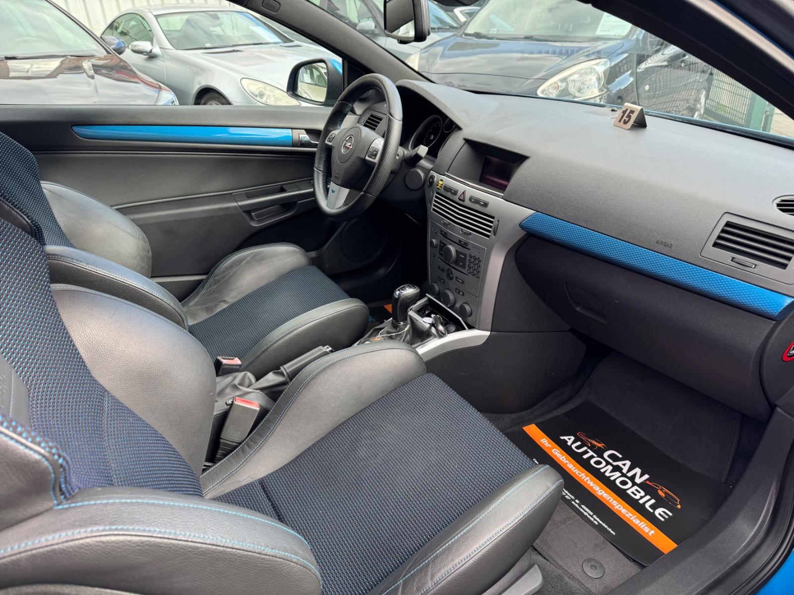 Opel Astra H GTC OPC 2.0 Turbo 241 ch BVM / 1ère main / Recaro / Suspension adaptative