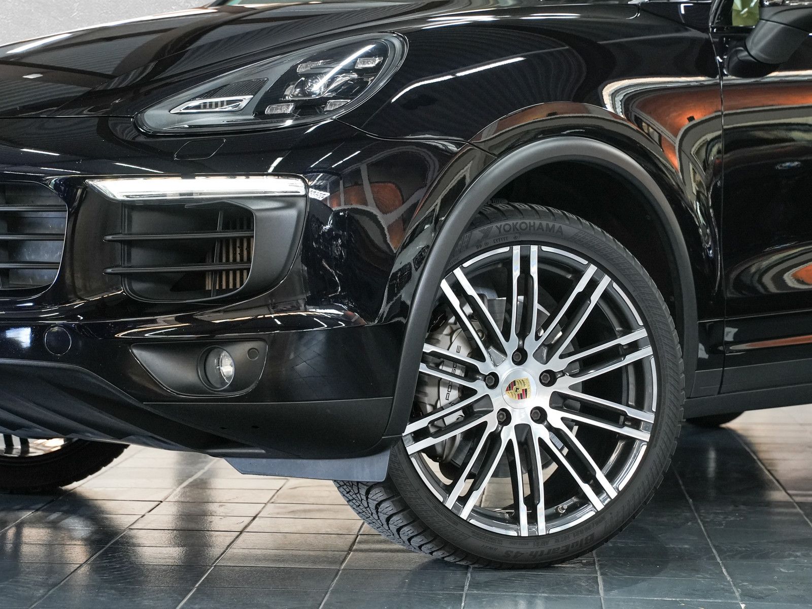 Fahrzeugabbildung Porsche Cayenne S Diesel - LED|Luft|Softclose|ACC|Pano