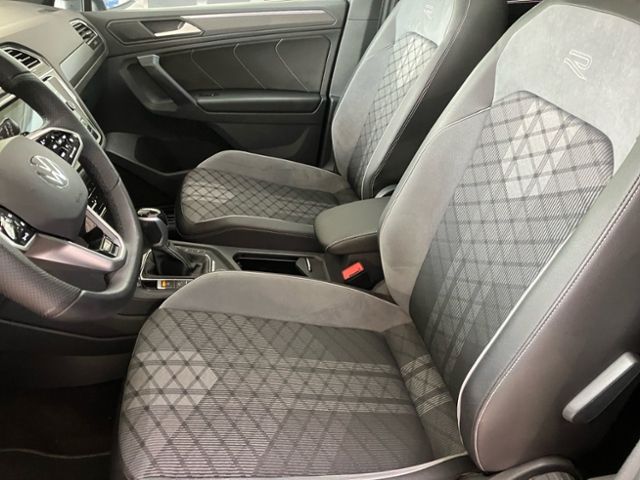 Fahrzeugabbildung Volkswagen TIGUAN 2.0 TDI 147 KW DSG R-LINE 4-MOTION AHK LE