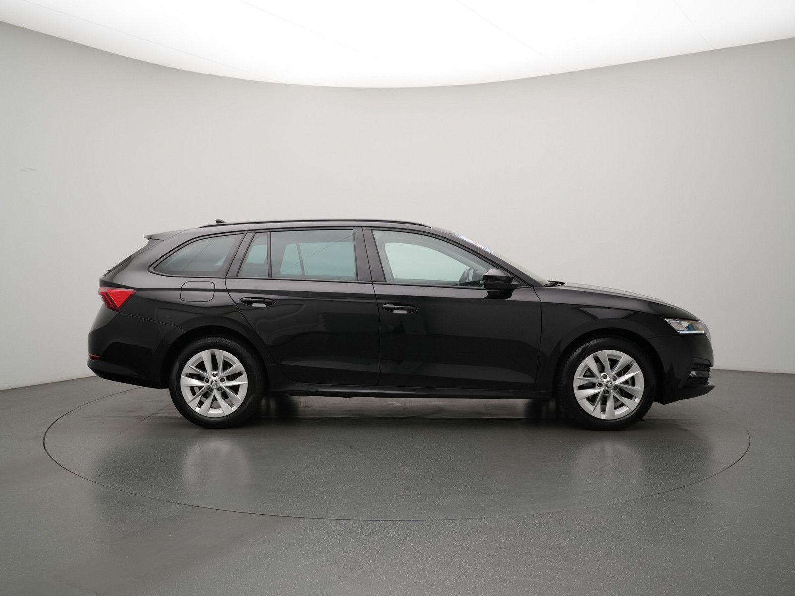 Skoda Octavia Combi Ambition iV DSG NAVI VIRT SHZ LED imagem 3