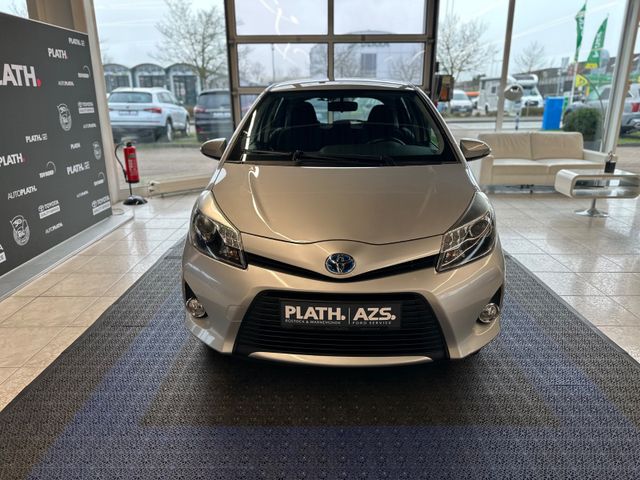 Toyota Yaris  Hybrid Life