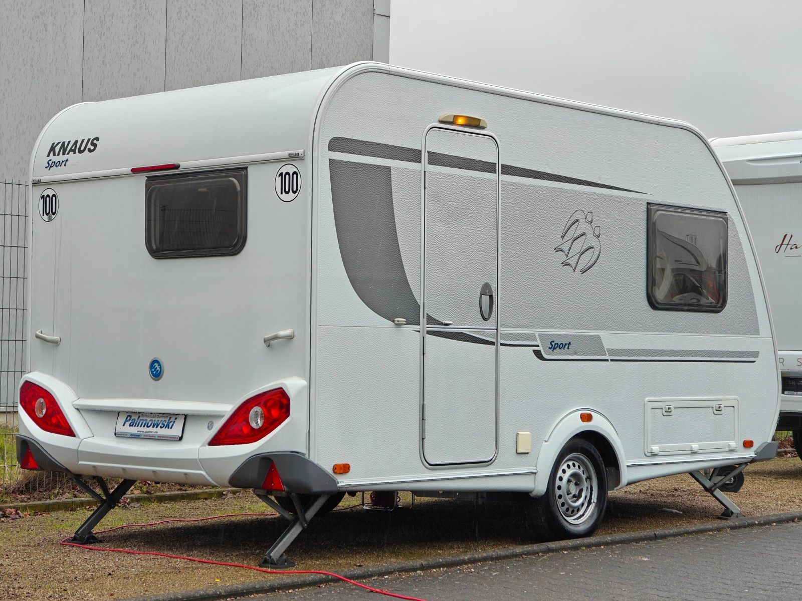 Fahrzeugabbildung Knaus Sport 400 LB - Doppelbett/Sitzgruppe, Superb -