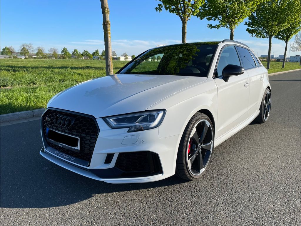Audi RS3
