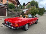 Mercedes-Benz SL 560 liebevoll restauriert und top gepflegt - rote Mercedes-Benz SL 560