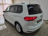 Volkswagen Touran Comfortline 1.2 TSI Allstar ACC 7 Sitzer - VW Touran Gebrauchtwagen in Chemnitz