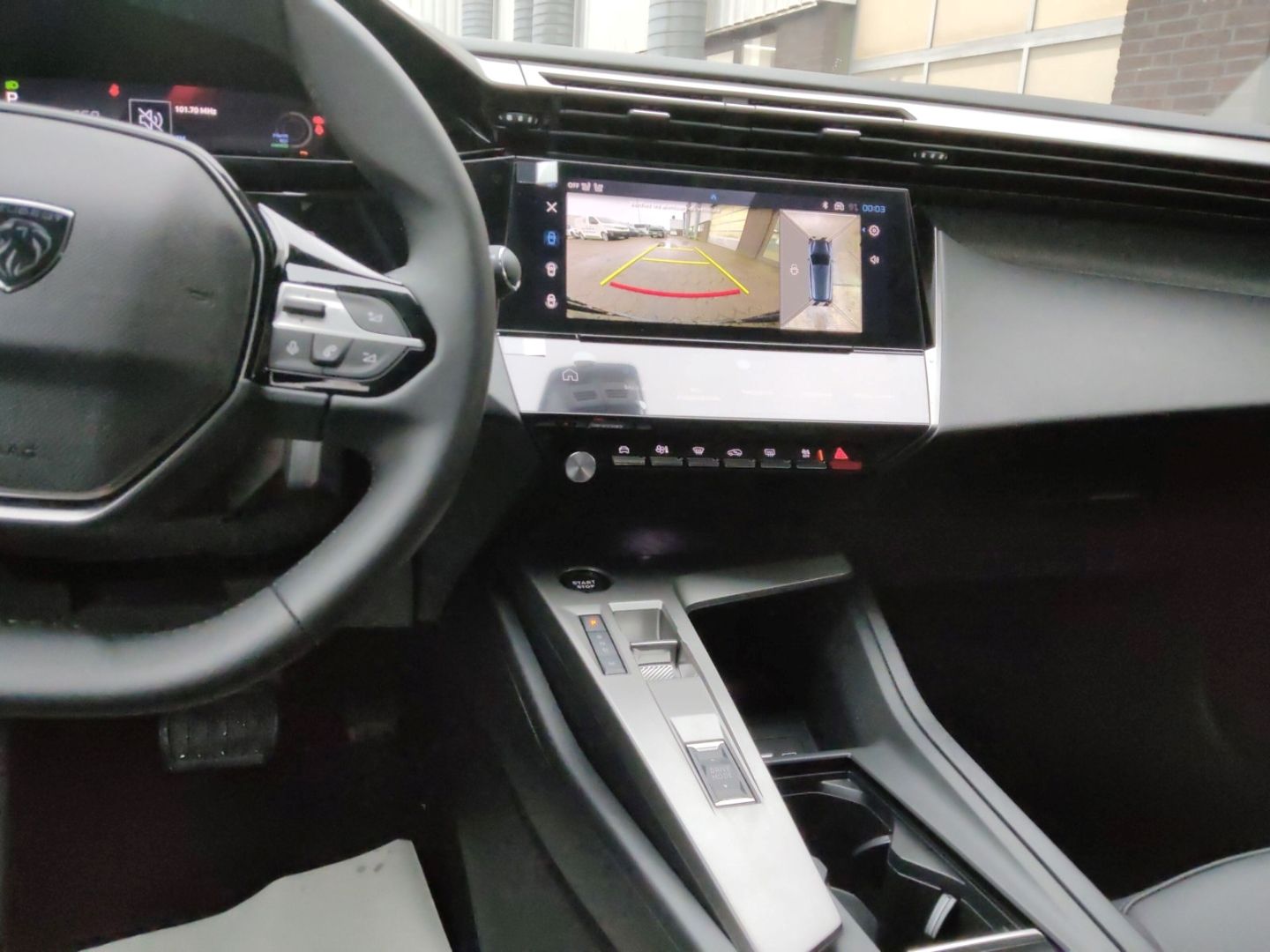 Peugeot 308 - Bild 11