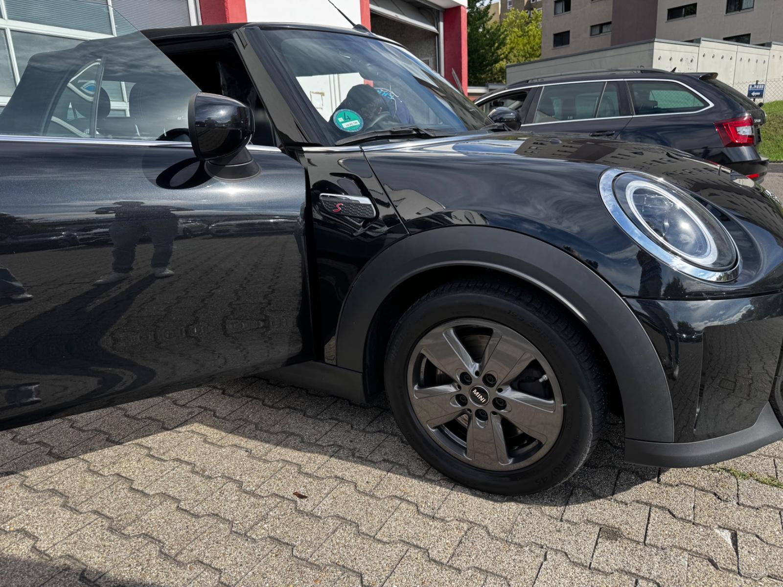 MINI Cooper S Cabrio - 178 PS - unfallfrei - 1. Hand