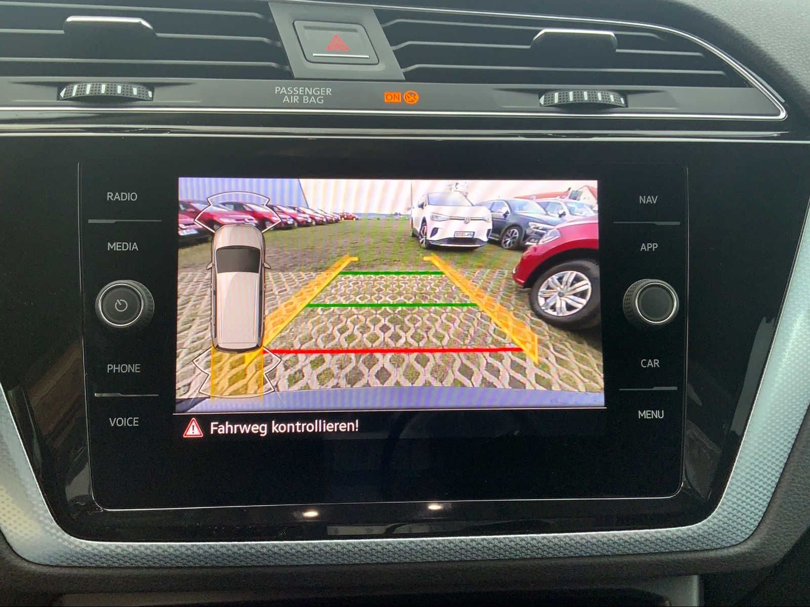 Touran 2.0 TDI Comfortline AHK,RFK,7S,NAV