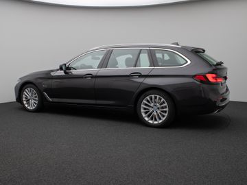 Fahrzeugabbildung BMW 530e xD Luxury Line Kamera Laser HUD H/K Komfort