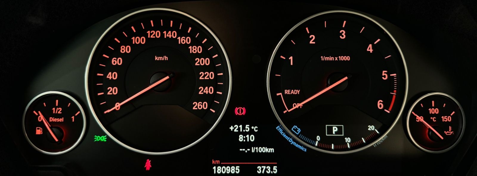 Fahrzeugabbildung BMW 320d Modern Line Panorama Kamera HUD Komfort