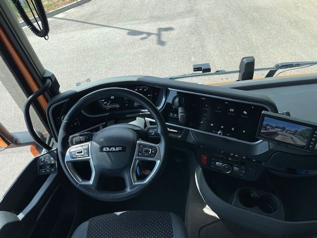 Fahrzeugabbildung DAF FAT XFC 530 Meiller Trigenius D316