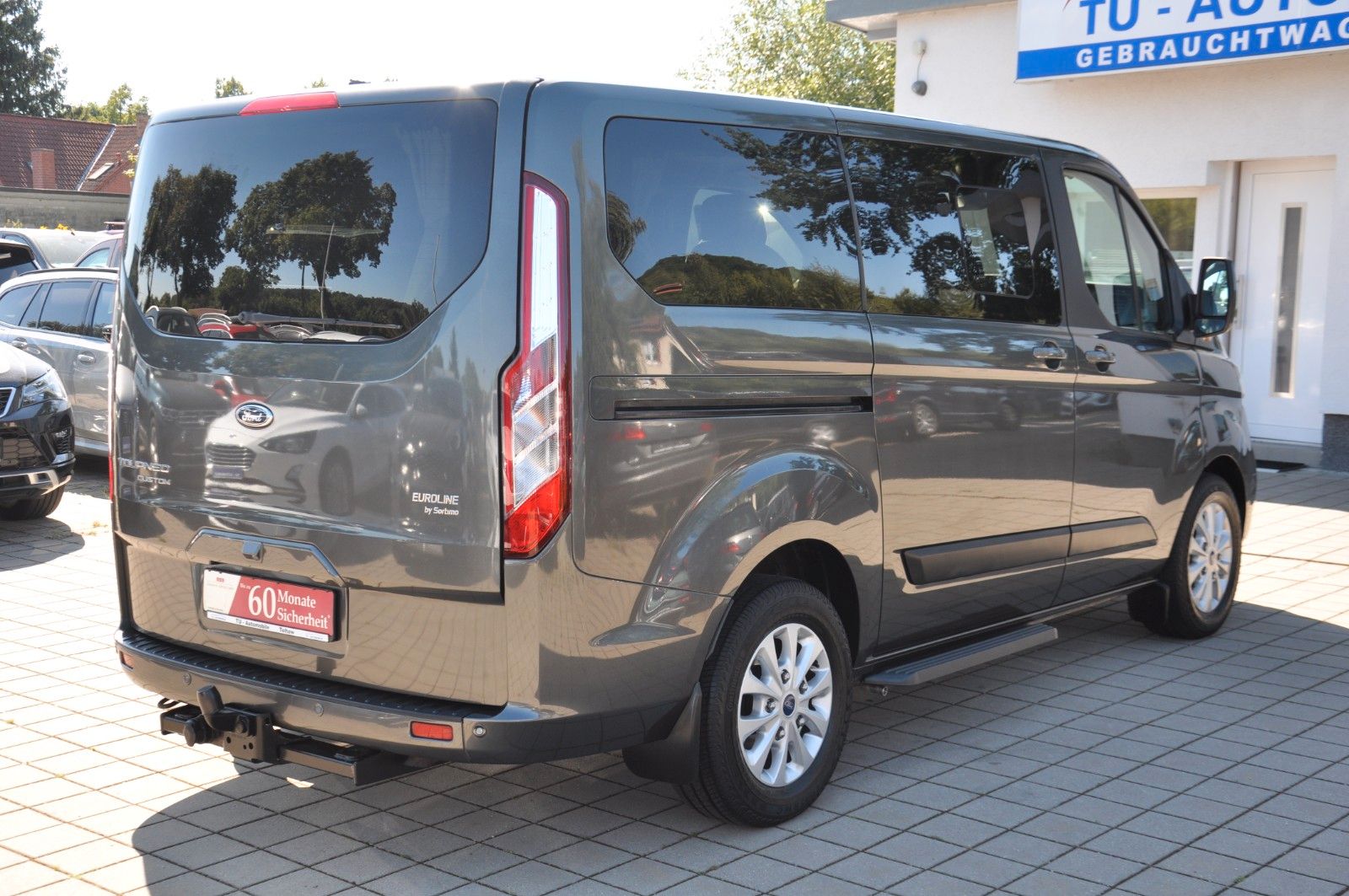 Ford Tourneo Custom L1 EUROLINE Aut BETT-TISCH-STANDH foto 6