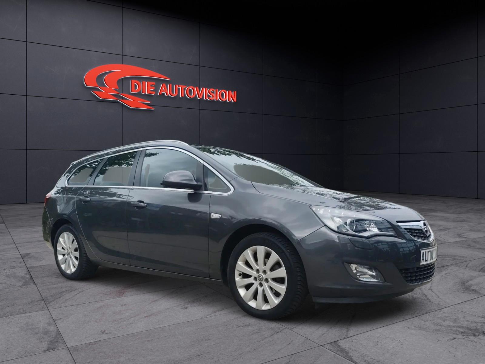 Opel Astra 1.4 T*XENON*NAVI*AHK*LEDER*TEMP*LM17