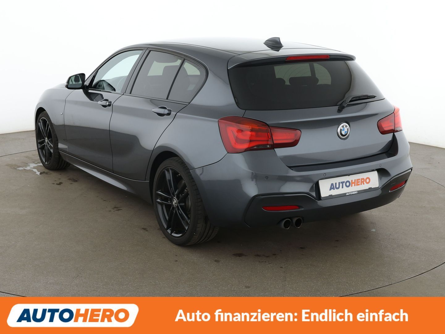 BMW 120i Edition M Sport Shadow Aut NAVI LED TEMPO P foto 4