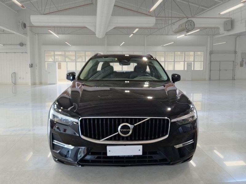 Volvo VOLVO XC60 B4 D AWD AUTOMATICO CORE SUV imagem 2