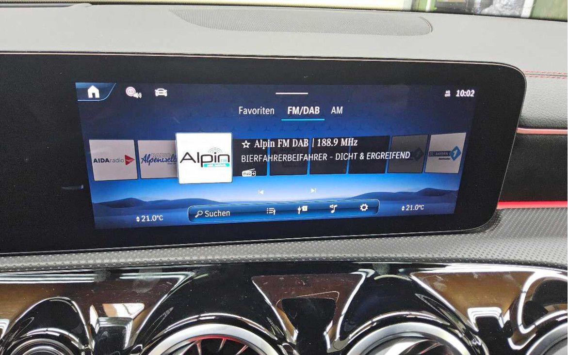 Fahrzeugabbildung Mercedes-Benz CLA 220d SB 8G AMG/LED+/ACC/HUD/PANO/VIRTU/19"LM